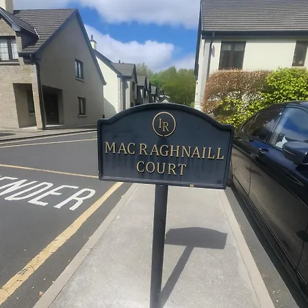 Dom wakacyjny Lough Rinn - Mac Raghnaill Court *