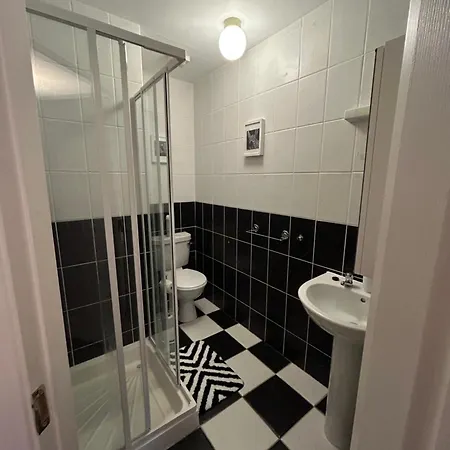 Lough Rinn - Mac Raghnaill Court *